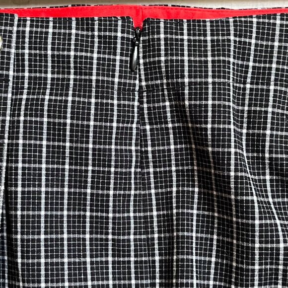 Jones New York Signature‎ Petite Black White Plaid Skort Shorts 12P Rear Pockets - Picture 5 of 8